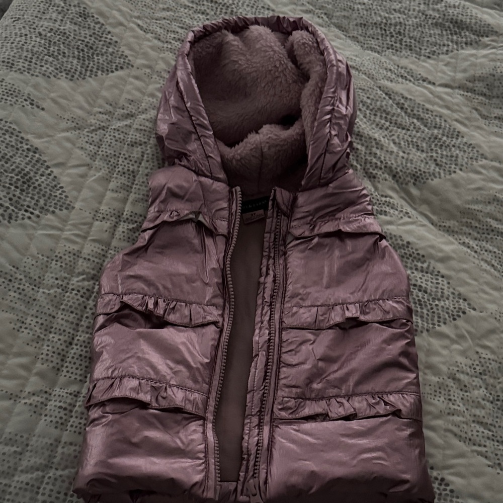 Girls' Metallic Mauve Puffer Vest with Hood